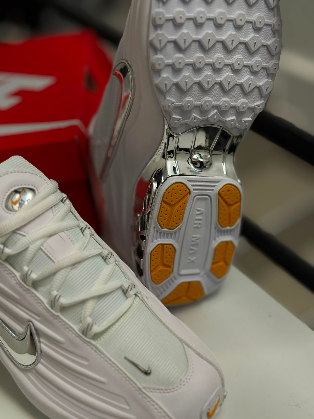 NIKE SHOX X DRAKE NOCTA
