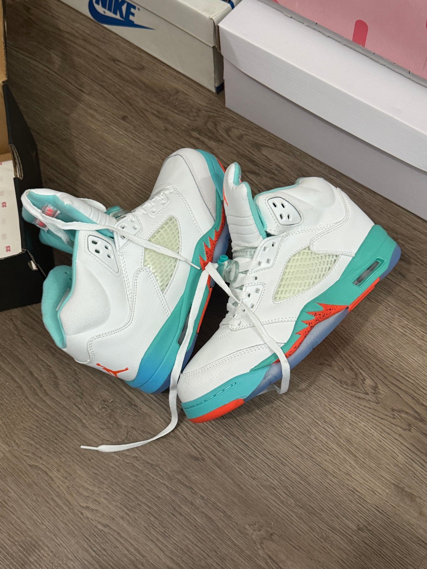 AIR JORDAN RETRO 5