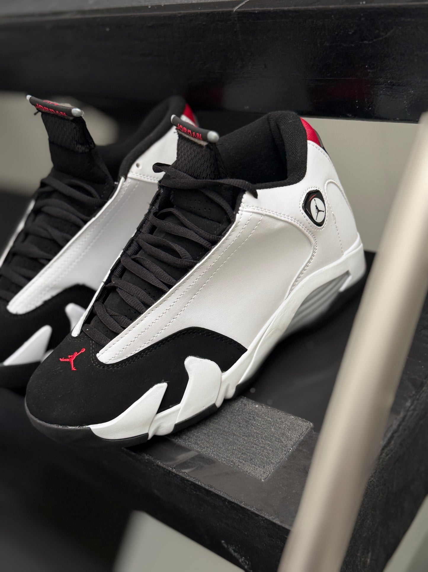 AIR JORDAN RETRO 14