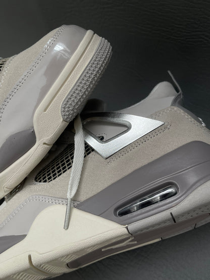 Jordan Retro 4 FROZEN