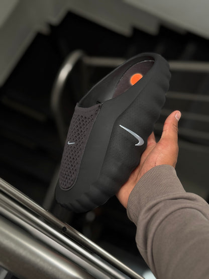 NIKE MIND 001