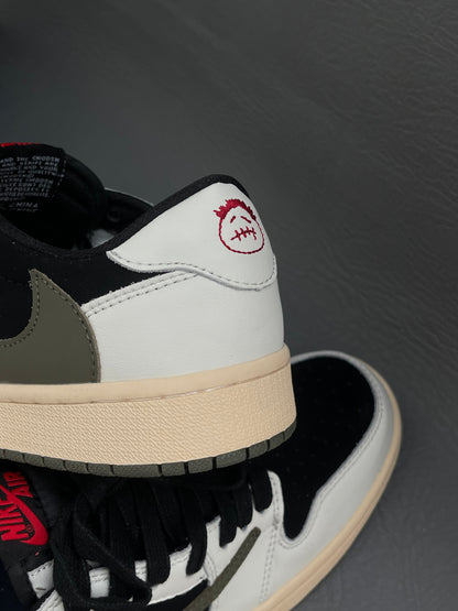 Nike Retro 1 Travis Scoot