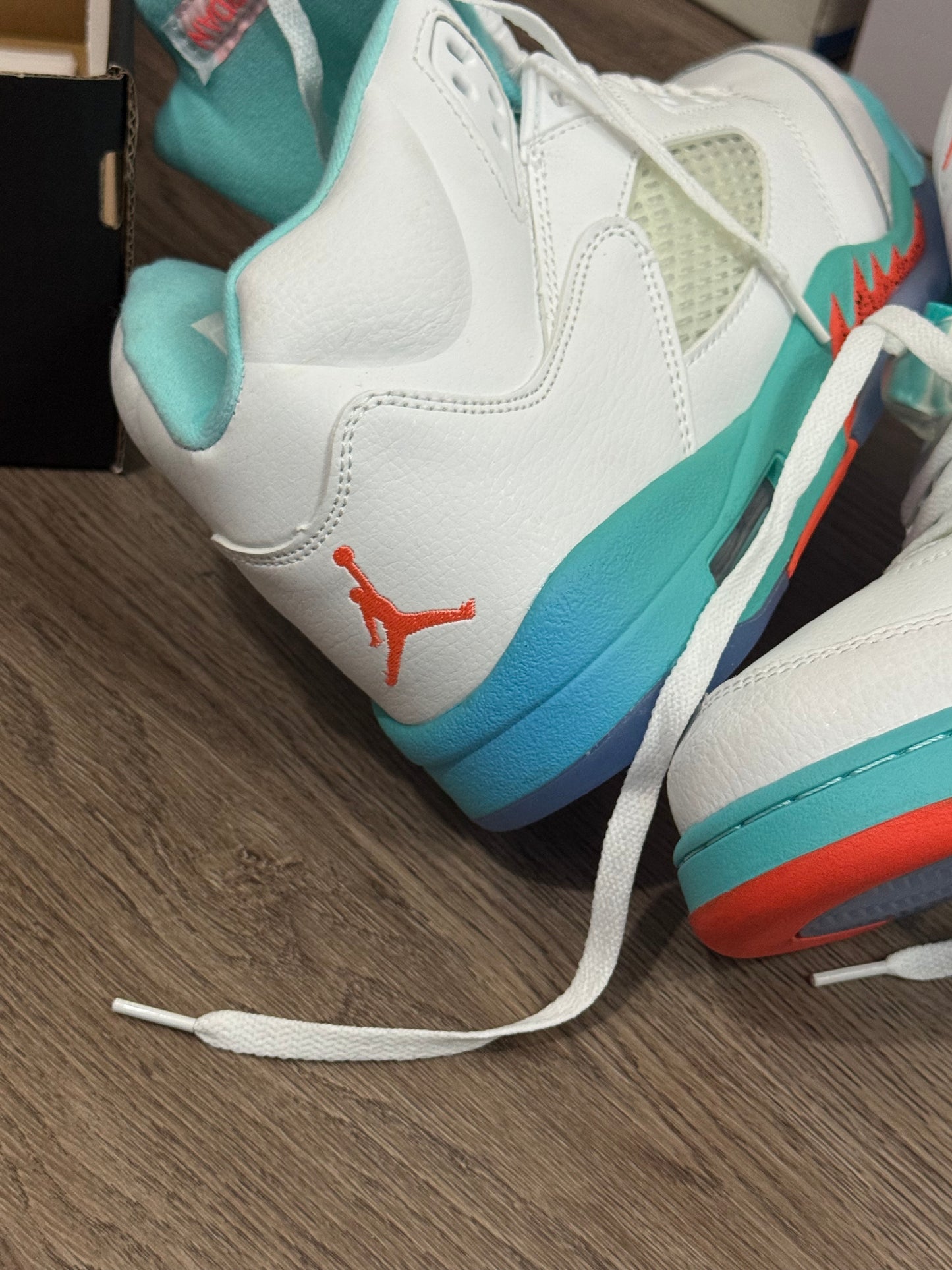 AIR JORDAN RETRO 5