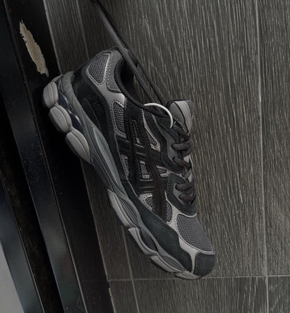 ASICS Gel-NYC Triple Black