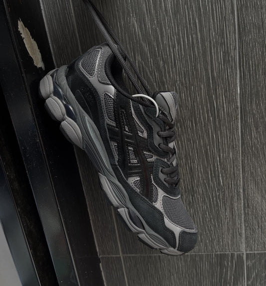 ASICS Gel-NYC Triple Black