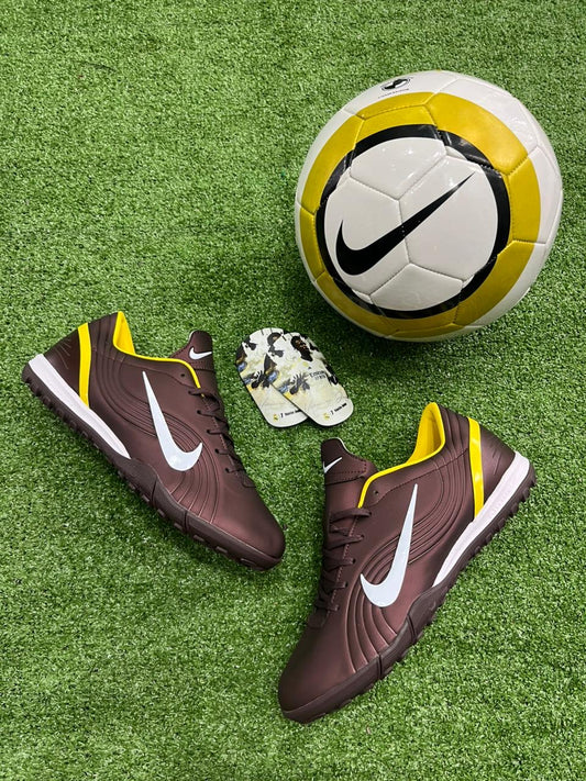 Nike Tiempo Turf — Café/Blanco/Amarillo Neón