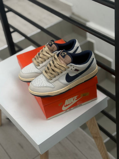 NIKE SB X STRANGER THINGS