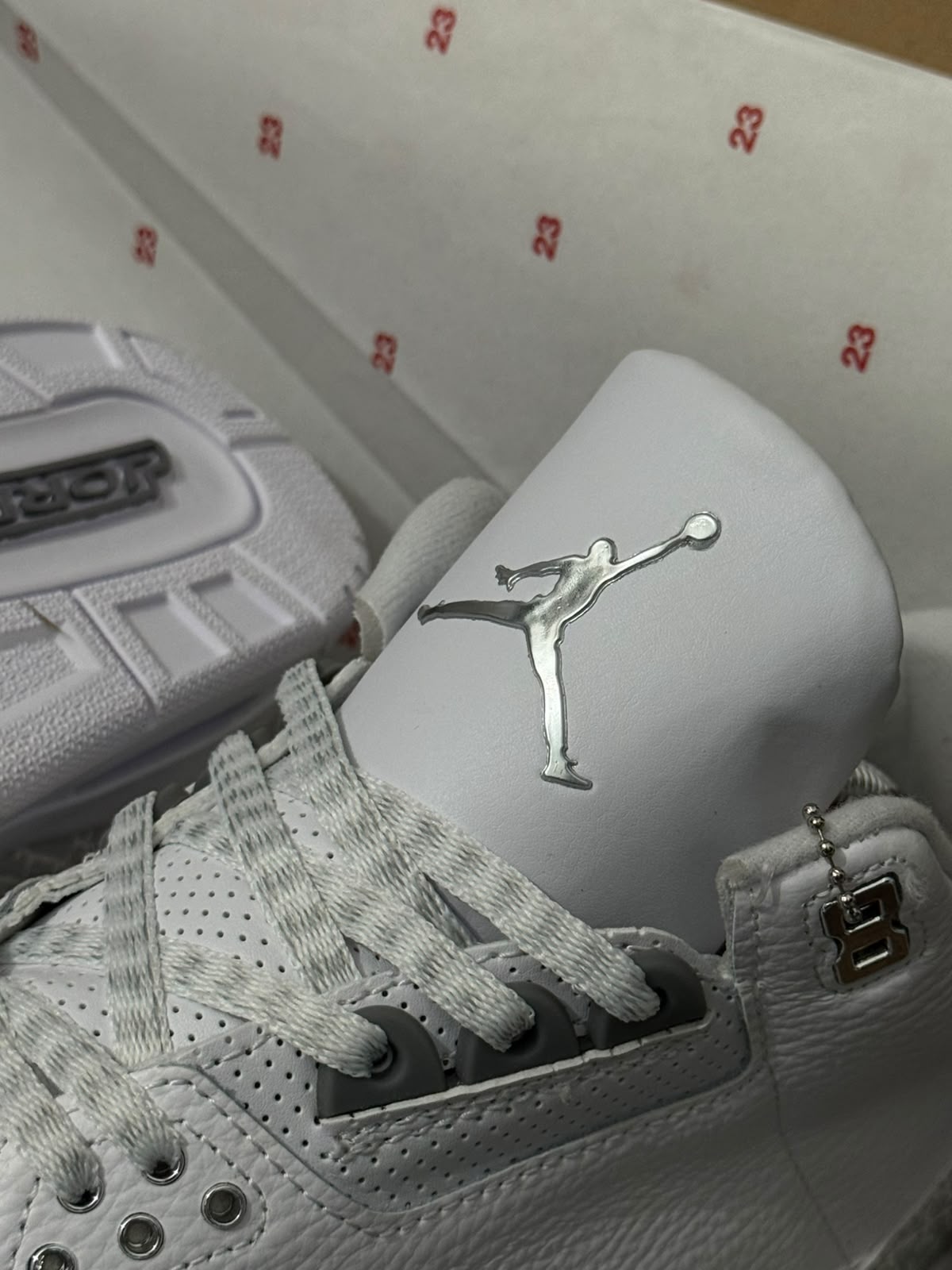 Jordan Retro 3 Pure Money