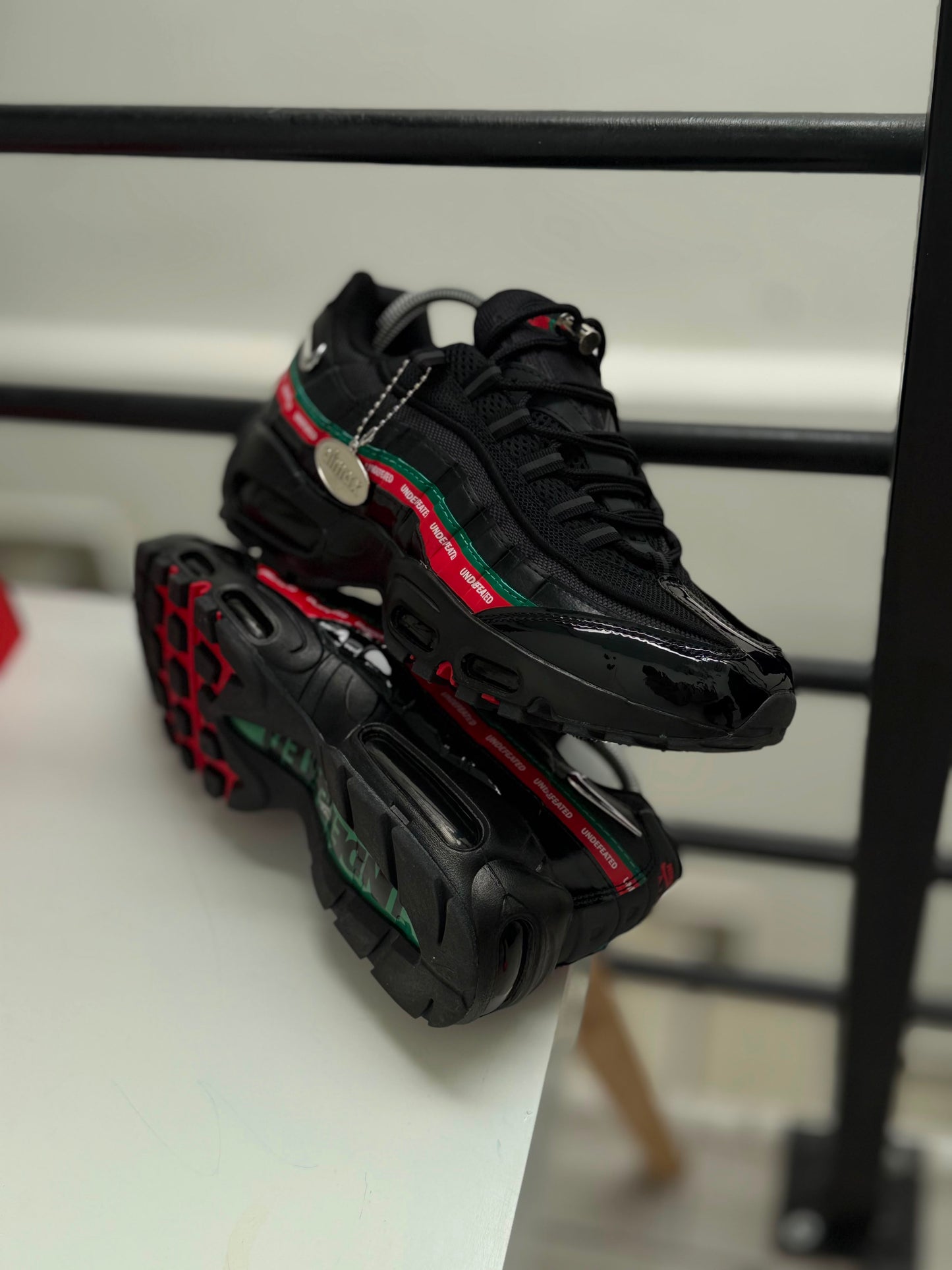 AIR MAX TN X UNDEFEATED