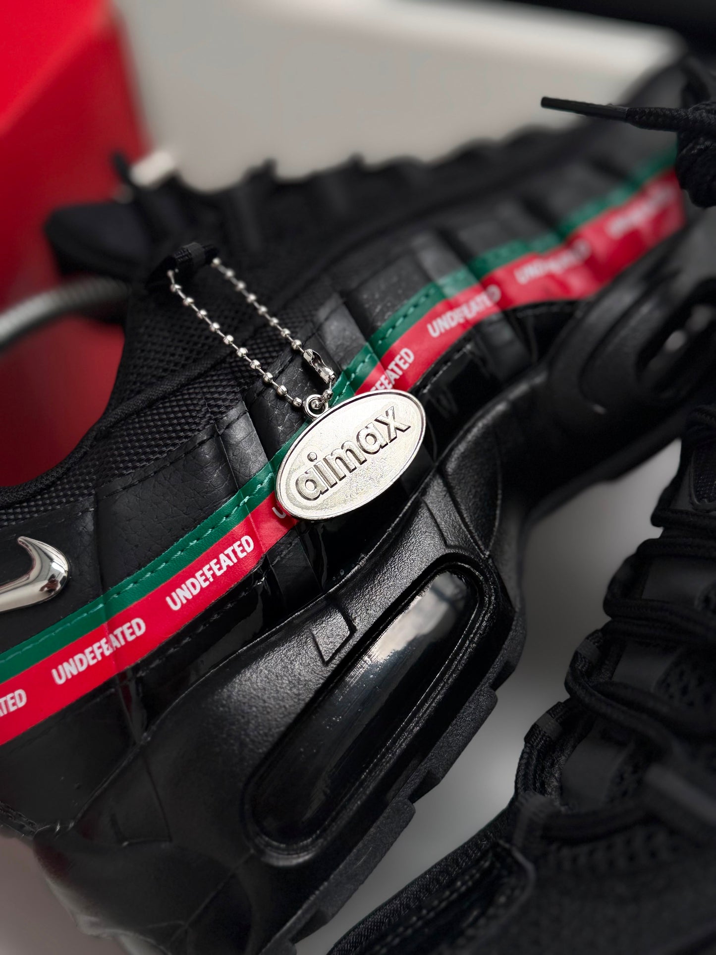 AIR MAX TN X UNDEFEATED