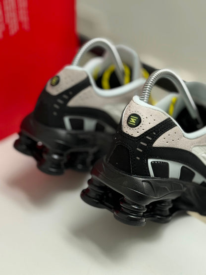NIKE SHOX X SUPREME